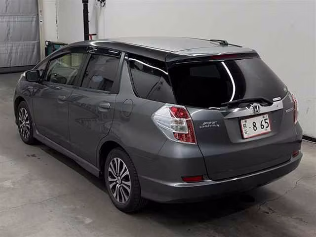 HONDA FIT SHUTTLE