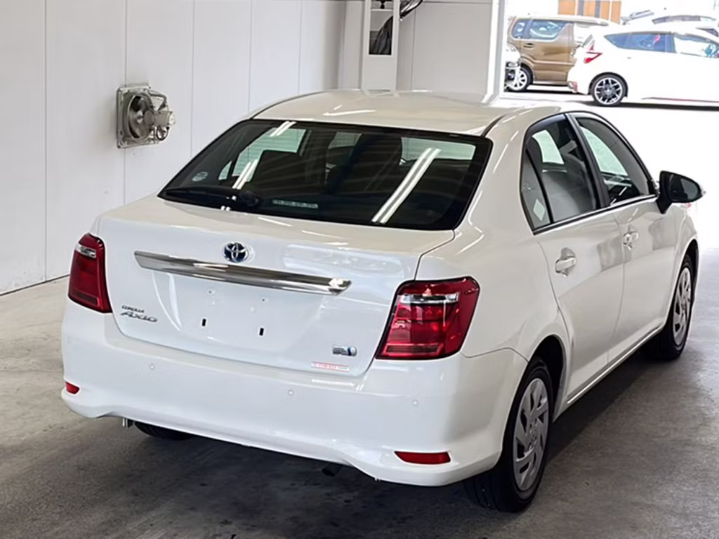 TOYOTA COROLLA AXIO