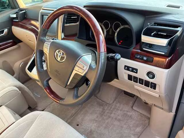 TOYOTA ALPHARD