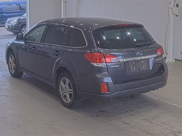 SUBARU OUTBACK