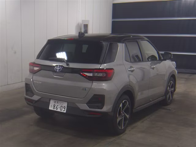TOYOTA RAIZE