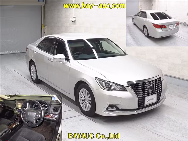 TOYOTA CROWN