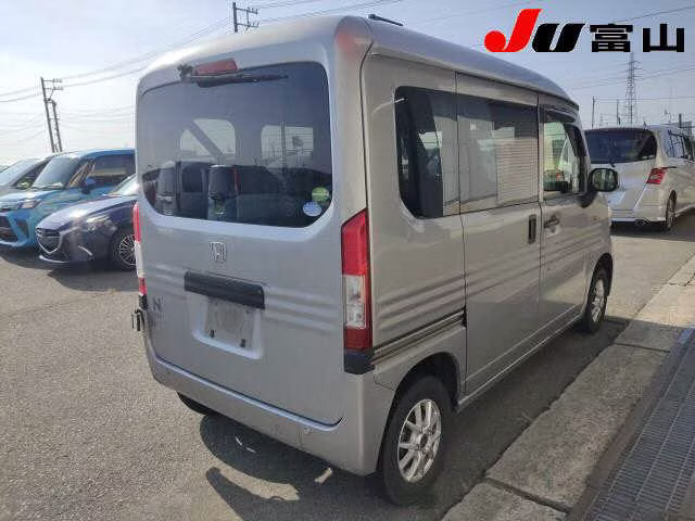 HONDA N-VAN