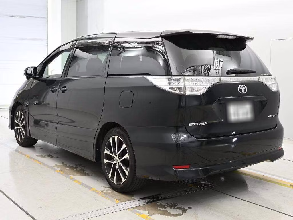 TOYOTA ESTIMA
