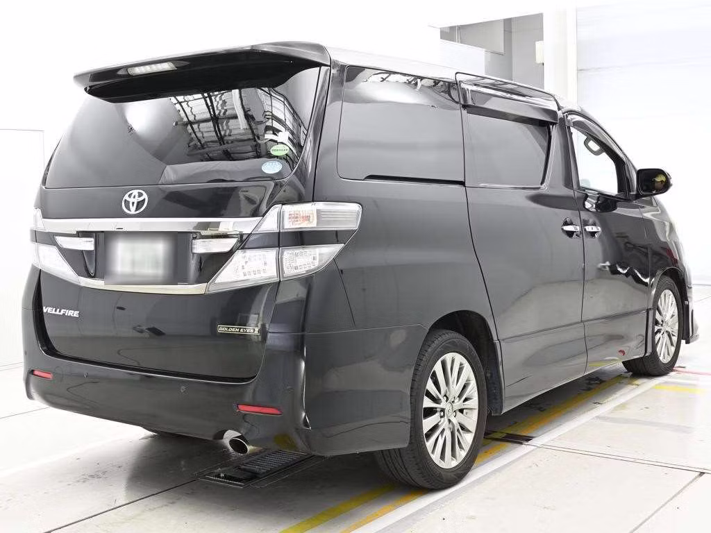 TOYOTA VELLFIRE