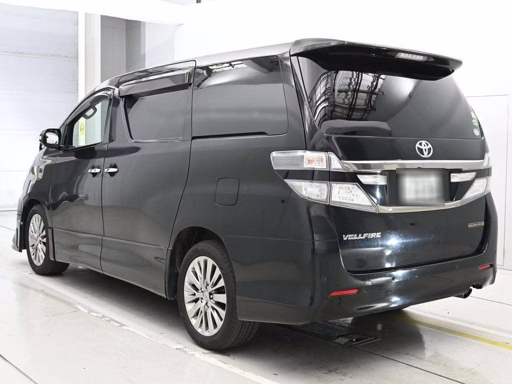 TOYOTA VELLFIRE