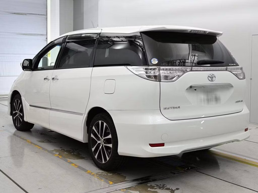TOYOTA ESTIMA
