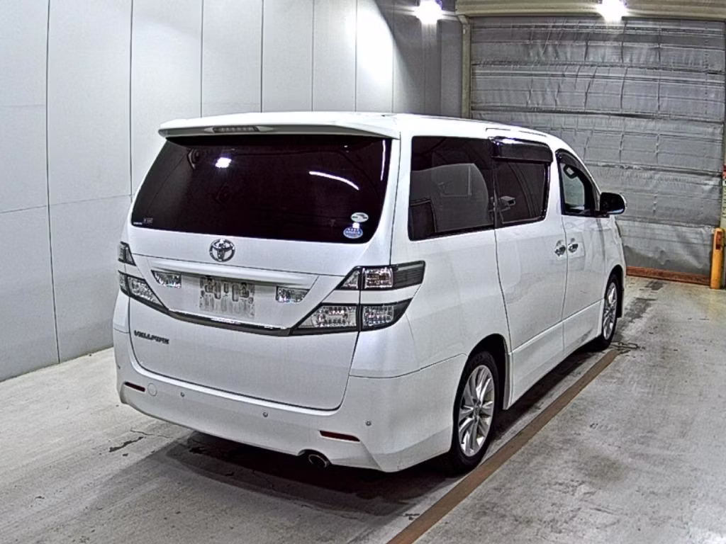 TOYOTA VELLFIRE