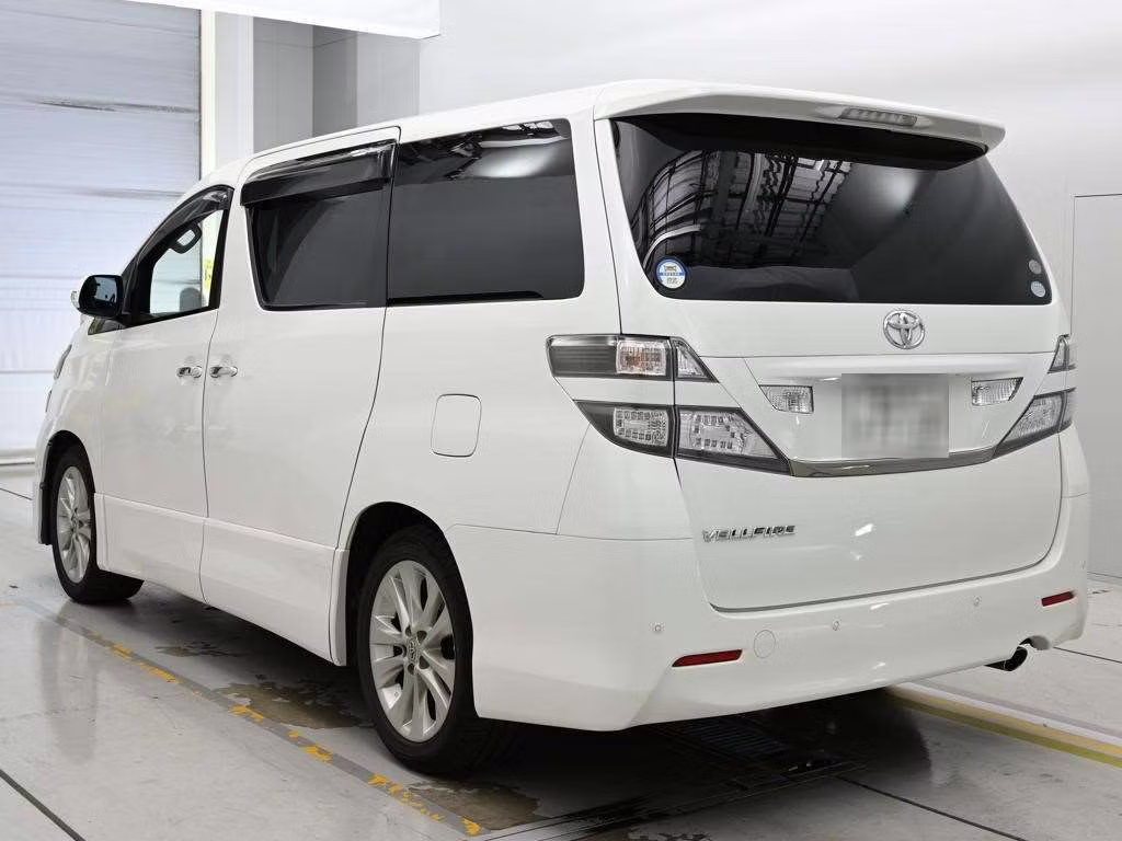 TOYOTA VELLFIRE