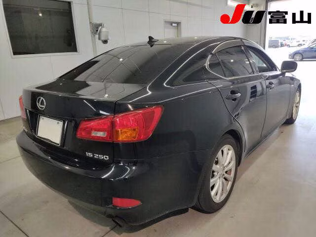 LEXUS IS250