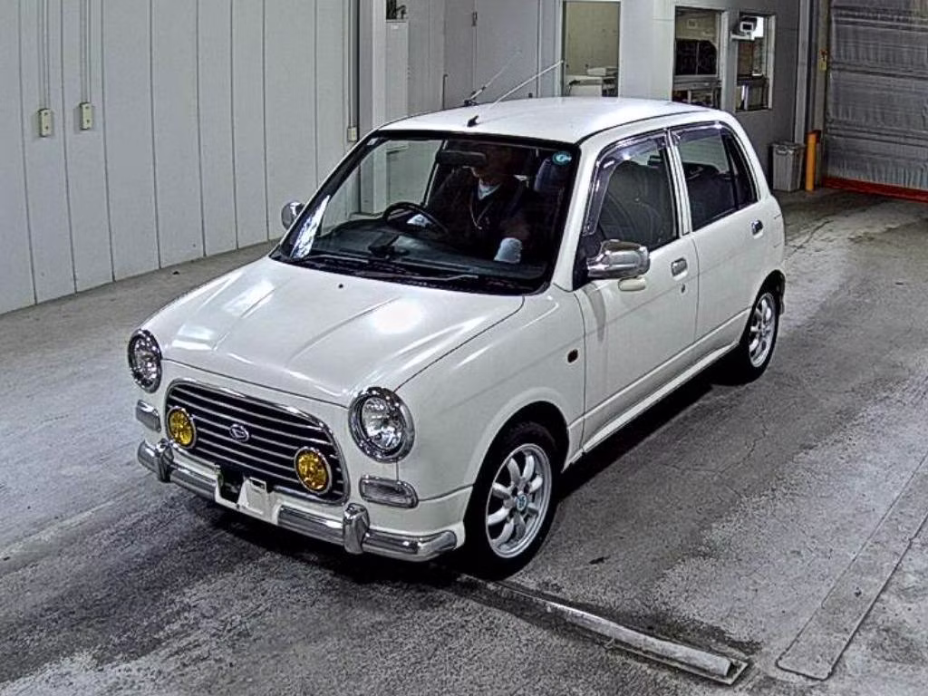 DAIHATSU MIRA GINO