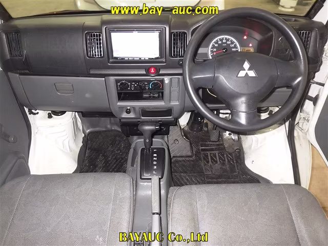 MITSUBISHI MINICAB