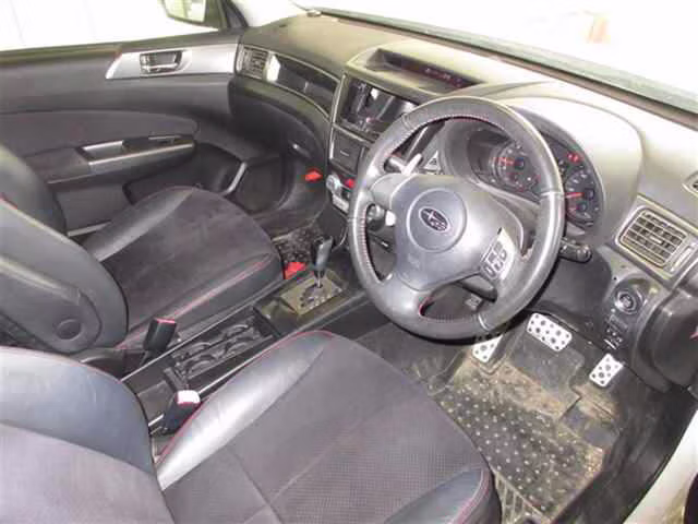 SUBARU EXIGA