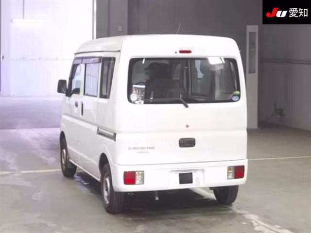 MITSUBISHI MINICAB