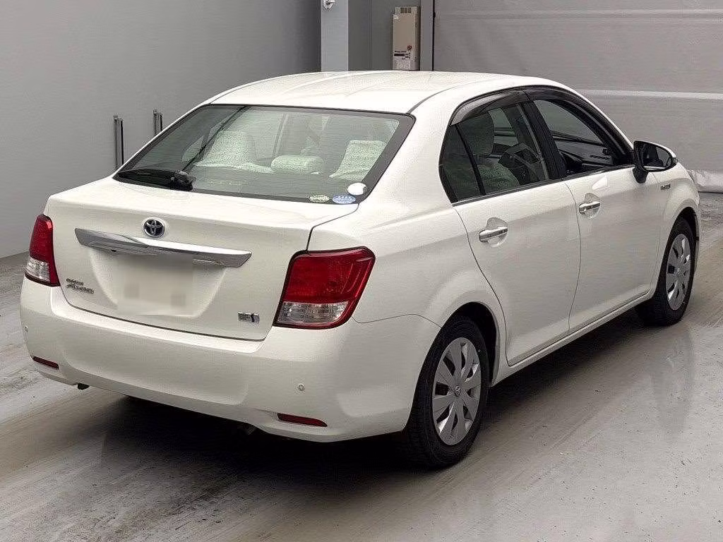 TOYOTA COROLLA AXIO