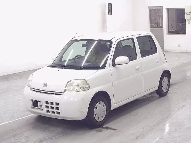 DAIHATSU ESSE