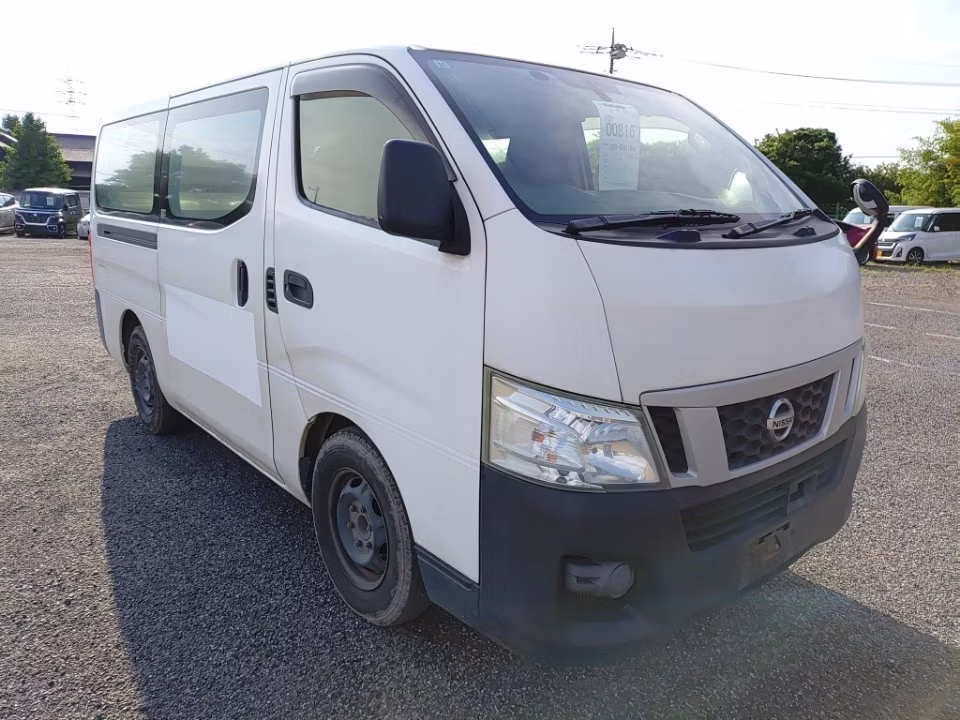 NISSAN NV350 CARAVAN