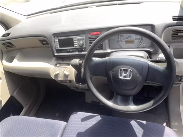 HONDA LIFE