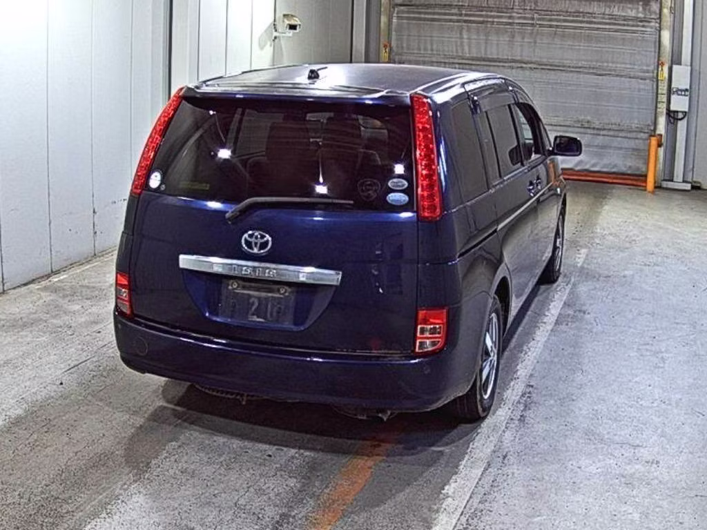 TOYOTA ISIS