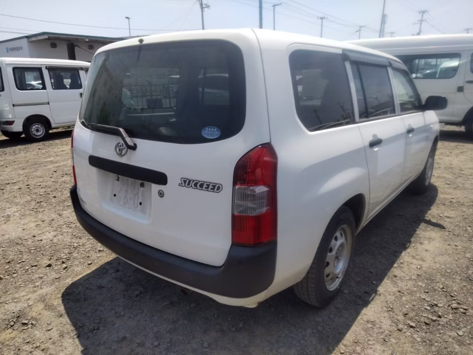 TOYOTA PROBOX