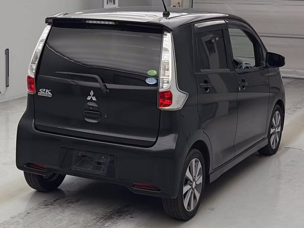 MITSUBISHI EK CUSTOM