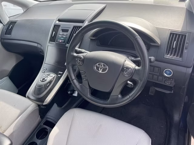 TOYOTA SAI