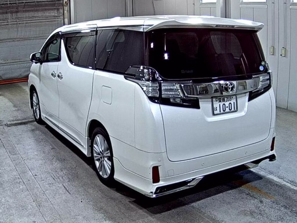 TOYOTA VELLFIRE