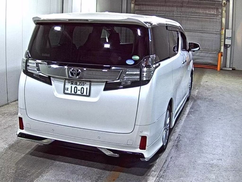 TOYOTA VELLFIRE