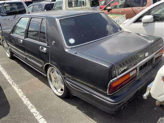 NISSAN CEDRIC