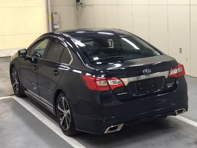 SUBARU LEGACY B4