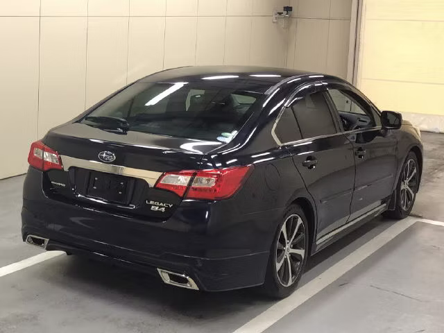 SUBARU LEGACY B4