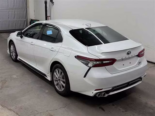 TOYOTA CAMRY