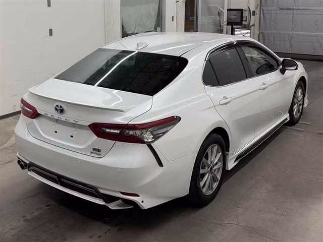 TOYOTA CAMRY