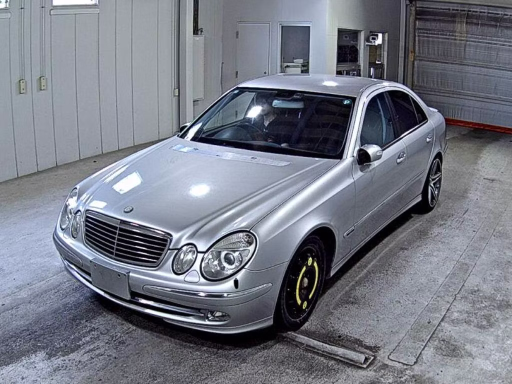 MERCEDES-BENZ E-CLASS