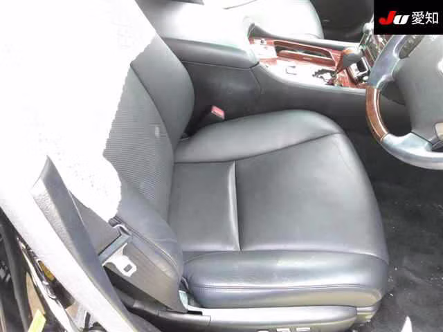 LEXUS LS460