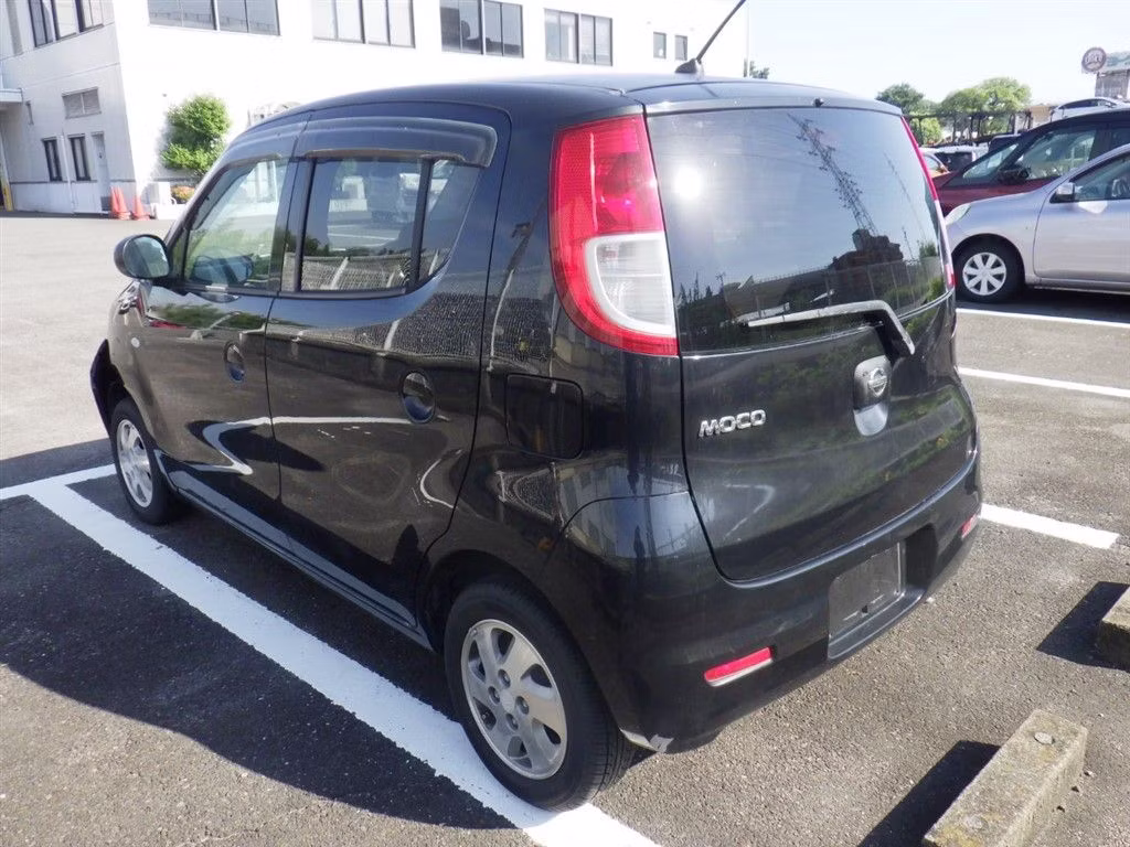 NISSAN MOCO
