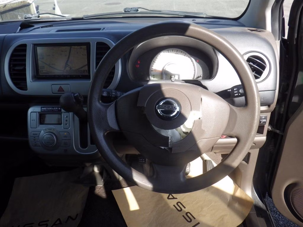 NISSAN MOCO