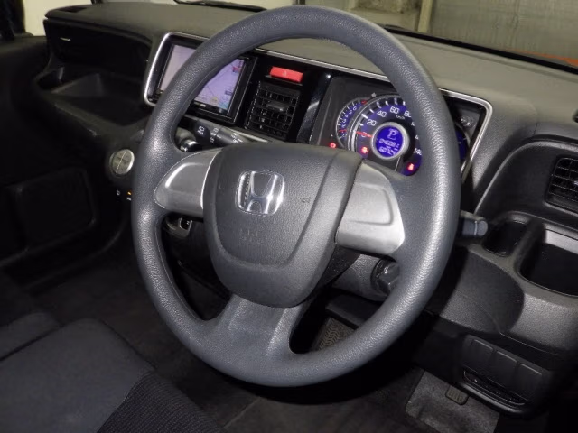 HONDA LIFE