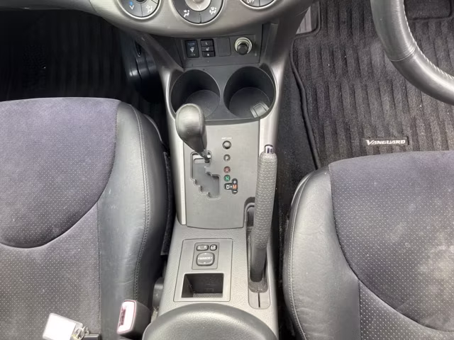 TOYOTA VANGUARD