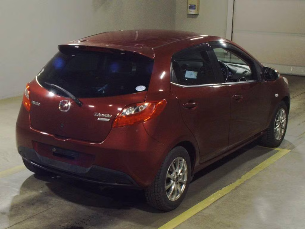 MAZDA DEMIO
