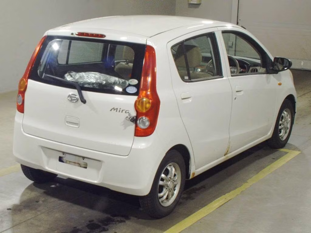 DAIHATSU MIRA