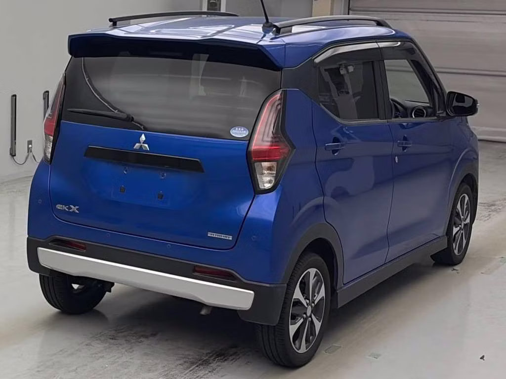 MITSUBISHI EK X