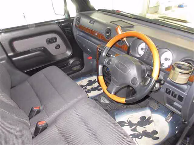 DAIHATSU NAKED
