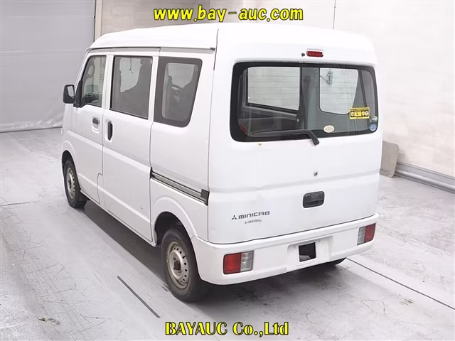 MITSUBISHI MINICAB