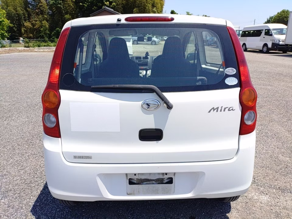 DAIHATSU MIRA