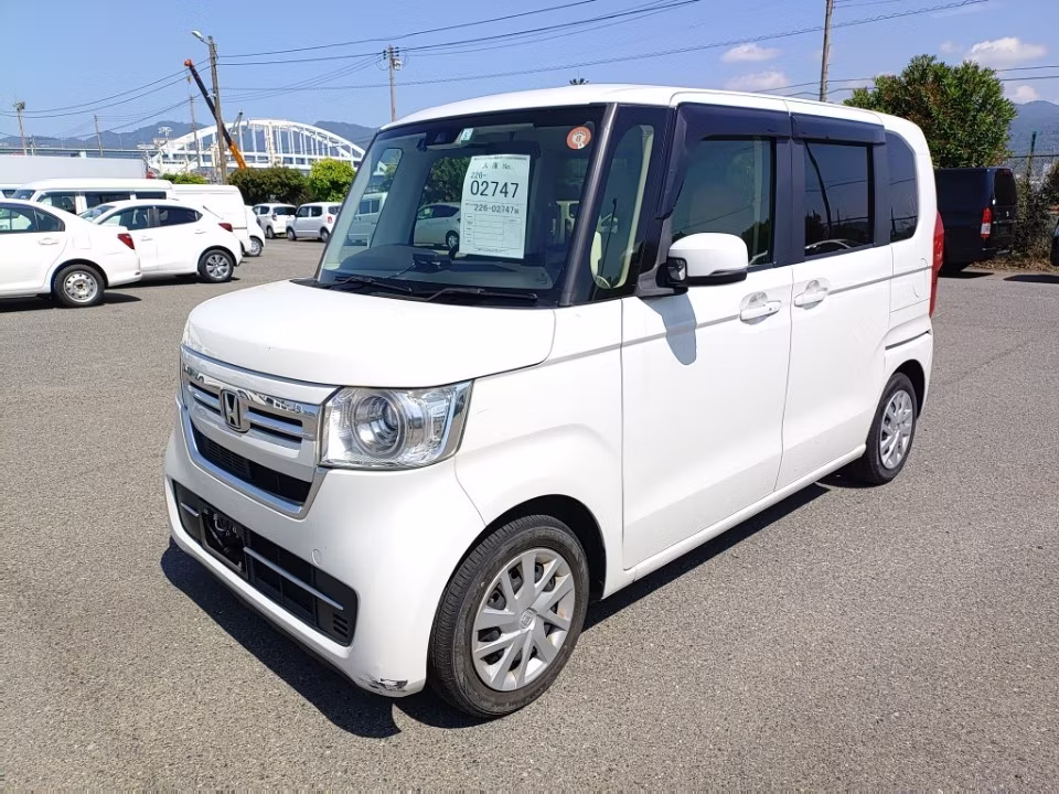HONDA N-BOX