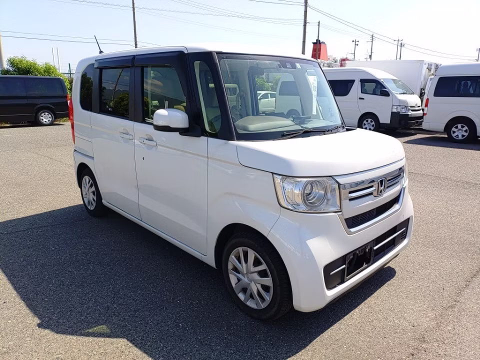 HONDA N-BOX