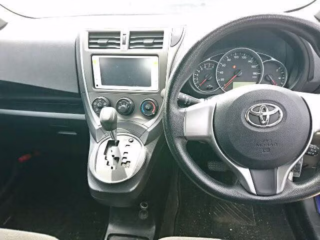 TOYOTA RACTIS