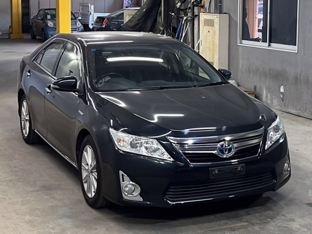 TOYOTA CAMRY