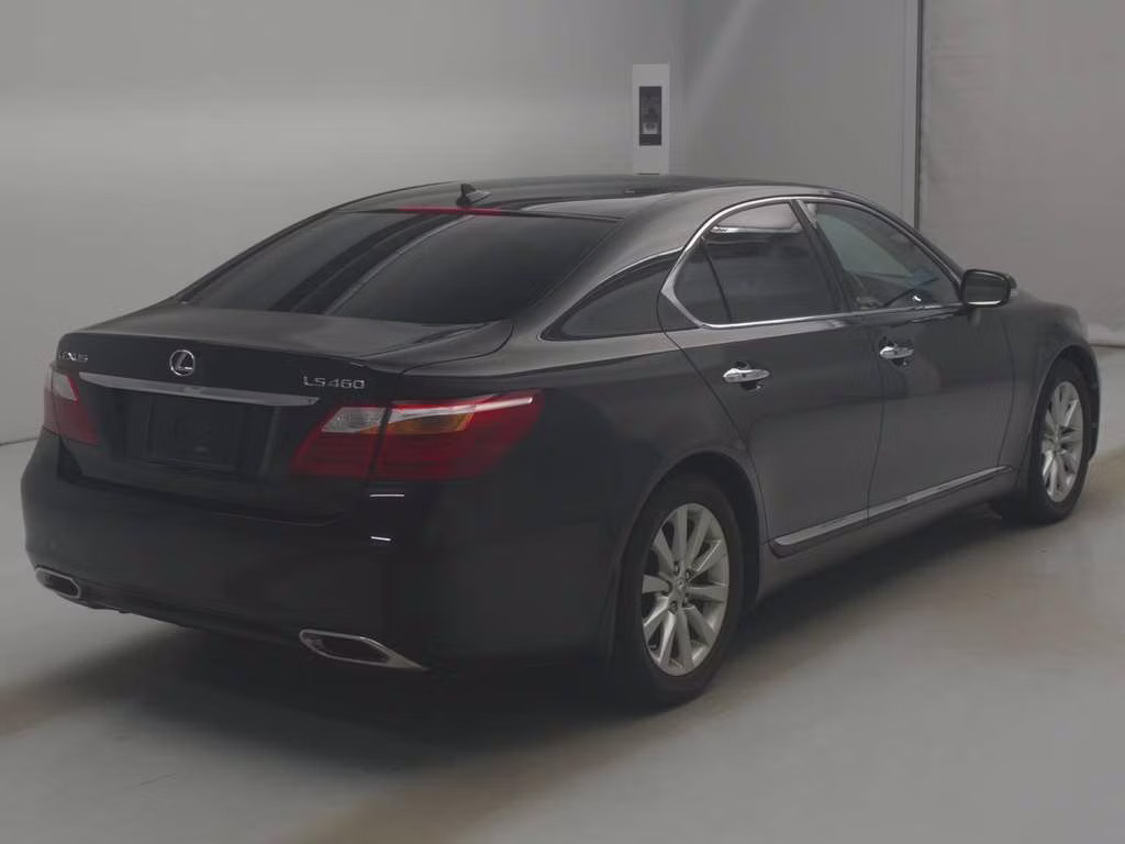 LEXUS LS460